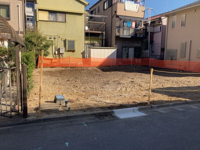神奈川県川崎市幸区塚越の工場跡地地中埋設物撤去工事後の様子です。